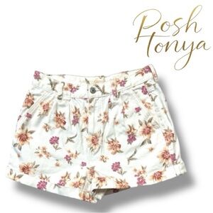 American Eagle Floral High Waist Denim Mom Shorts White Size 6 Coastal Resort